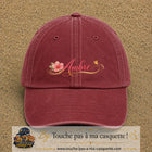 Casquette Rouge délavé - Bordeaux délavé avec motif Prénom Ambre fleuri en 5 cm – vue principale