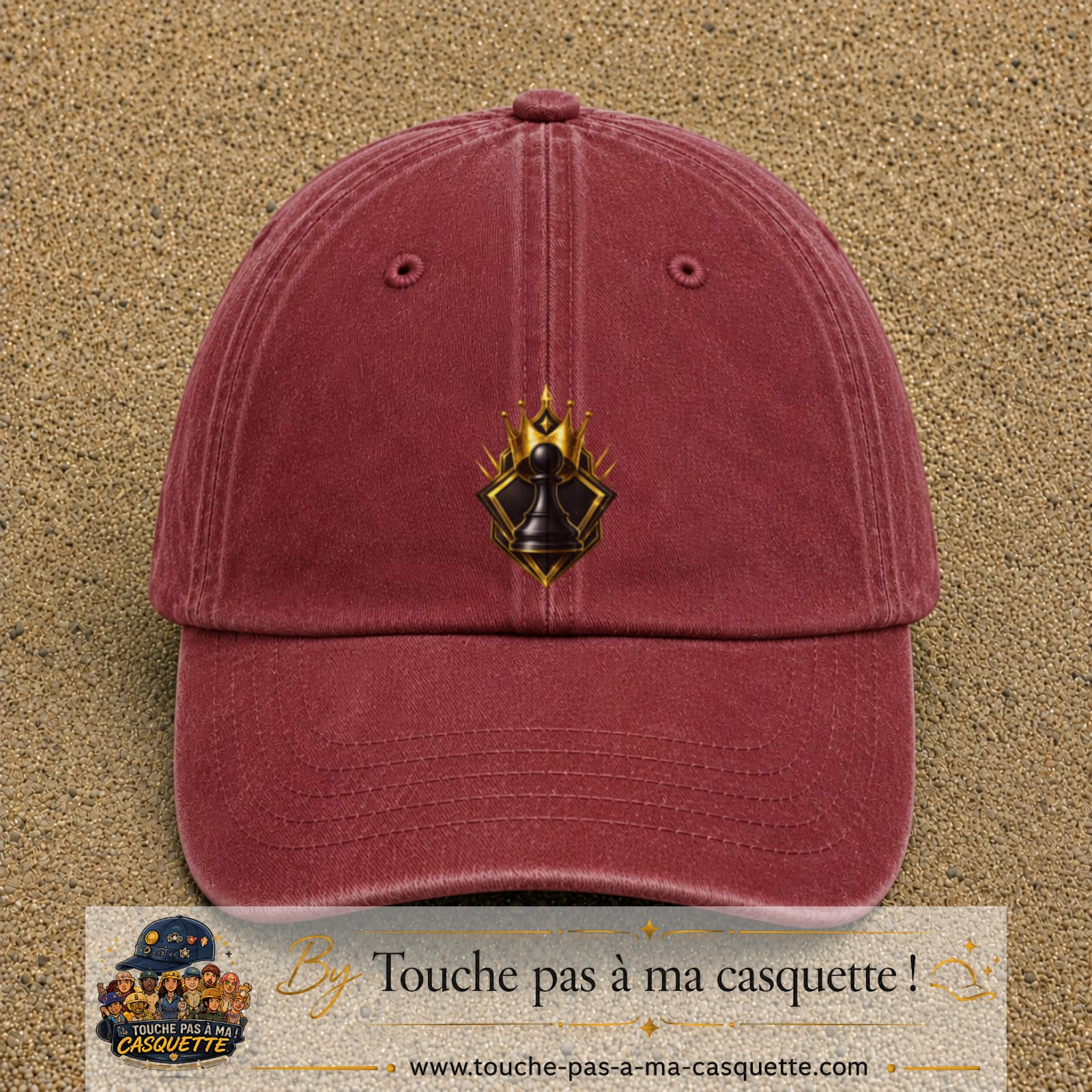 Image principale casquette Rouge délavé - Bordeaux délavé avec motif Pion d’échecs royal 7 cm