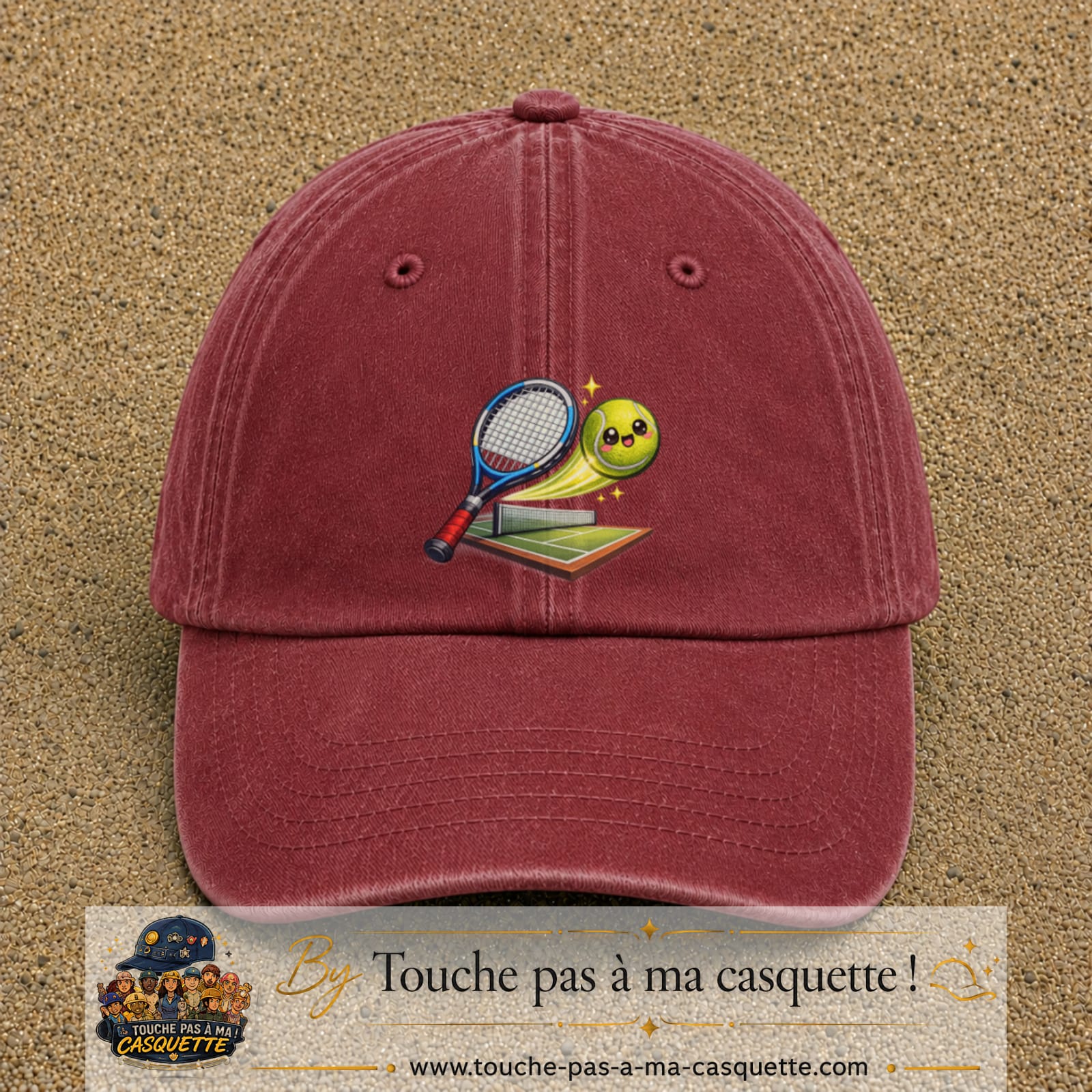 Image principale produit81grosRB - casquette Rouge délavé - Bordeaux délavé avec visuel Tennis court raquette 7 cm