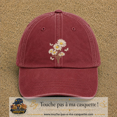 Image principale produit21grosRB - casquette Rouge délavé - Bordeaux délavé avec visuel Bouquet de marguerites 7 cm