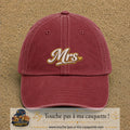 Image principale produit112moyenRB - casquette Rouge délavé - Bordeaux délavé avec visuel Mrs élégante 5 cm