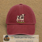 Image principale produit69grosRB - casquette Rouge délavé - Bordeaux délavé avec visuel Vache noir blanc 7 cm