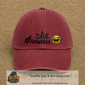 Image principale produit37grosRB - casquette Rouge délavé - Bordeaux délavé avec visuel Adadass emoji rieur 7 cm