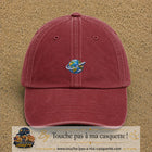 Image principale produit82petitRB - casquette Rouge délavé - Bordeaux délavé avec visuel Monde avion 3 cm