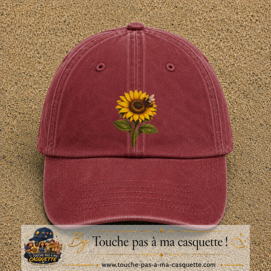 Image principale produit75grosRB - casquette Rouge délavé - Bordeaux délavé avec visuel Tournesol abeille 7 cm