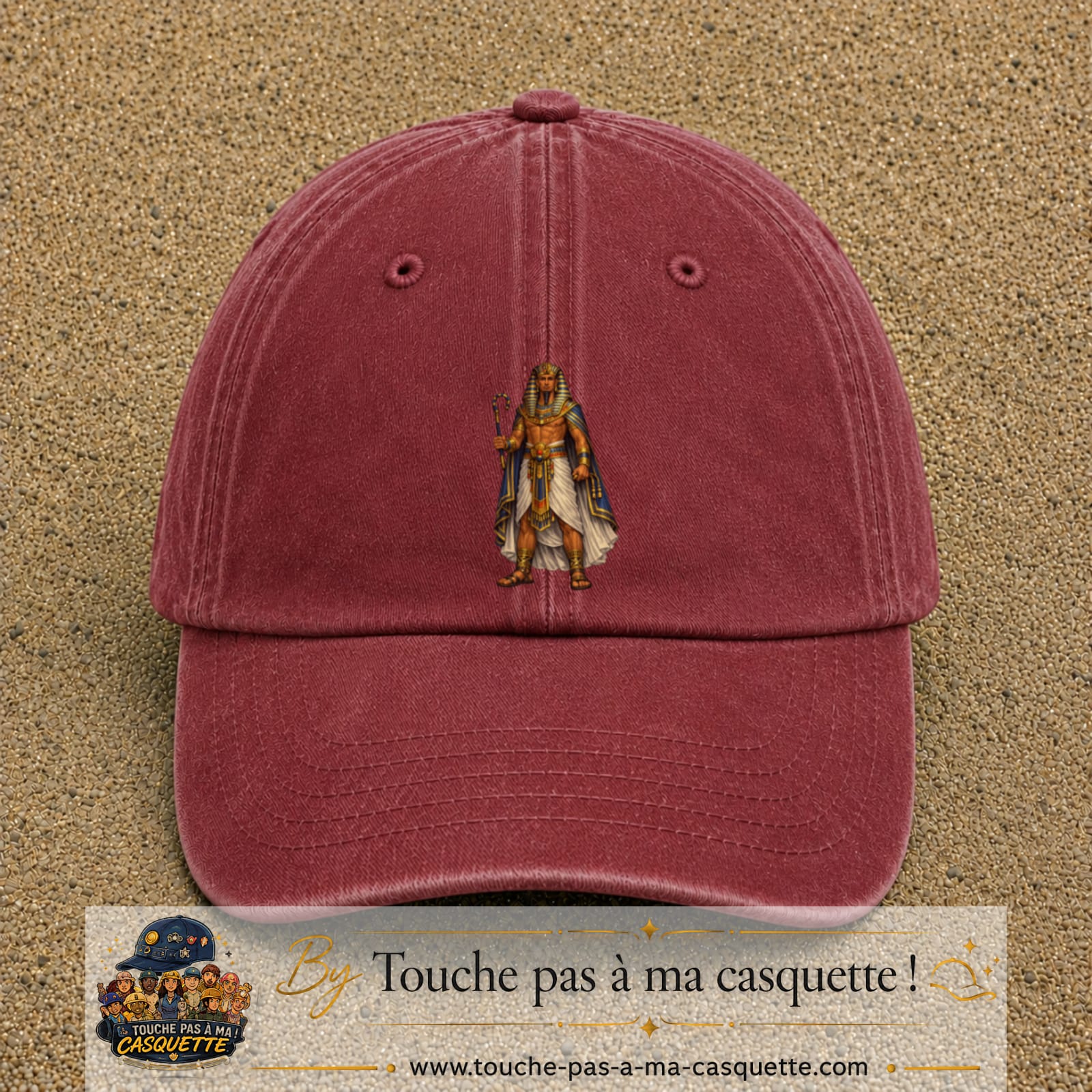 Casquette baseball Rouge délavé - Bordeaux délavé 100% coton avec motif Pharaon égyptien 7 cm - image principale