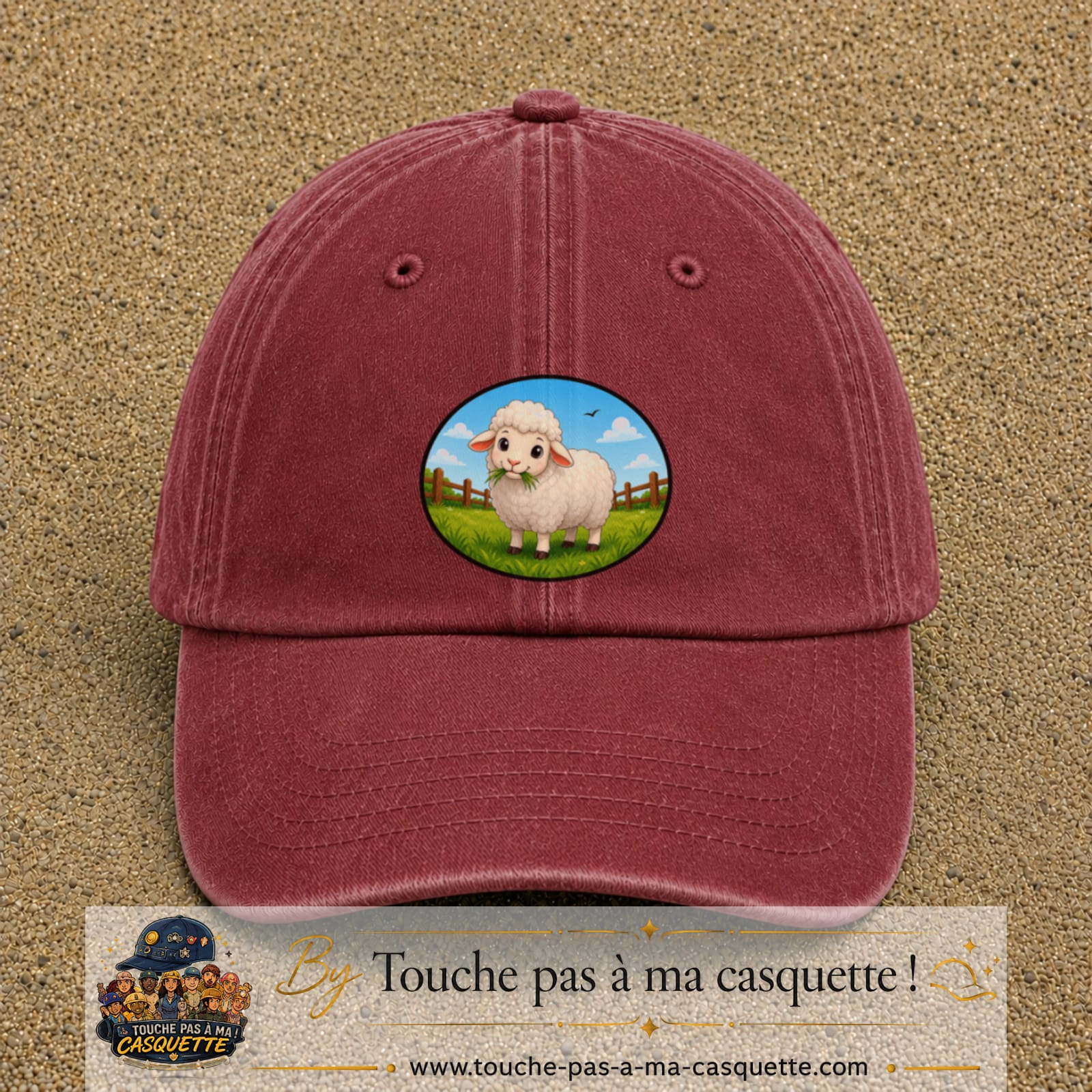 Casquette baseball Rouge délavé - Bordeaux délavé 100% coton avec visuel Mouton à la ferme 7 cm - image produit principale