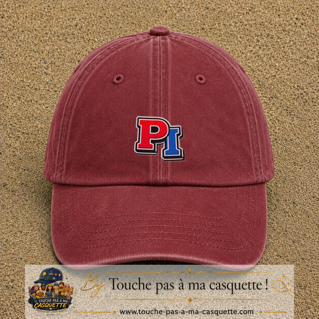 Casquette Rouge délavé - Bordeaux délavé 100% coton avec motif Initiales PI rouge et bleu 5 cm - image principale