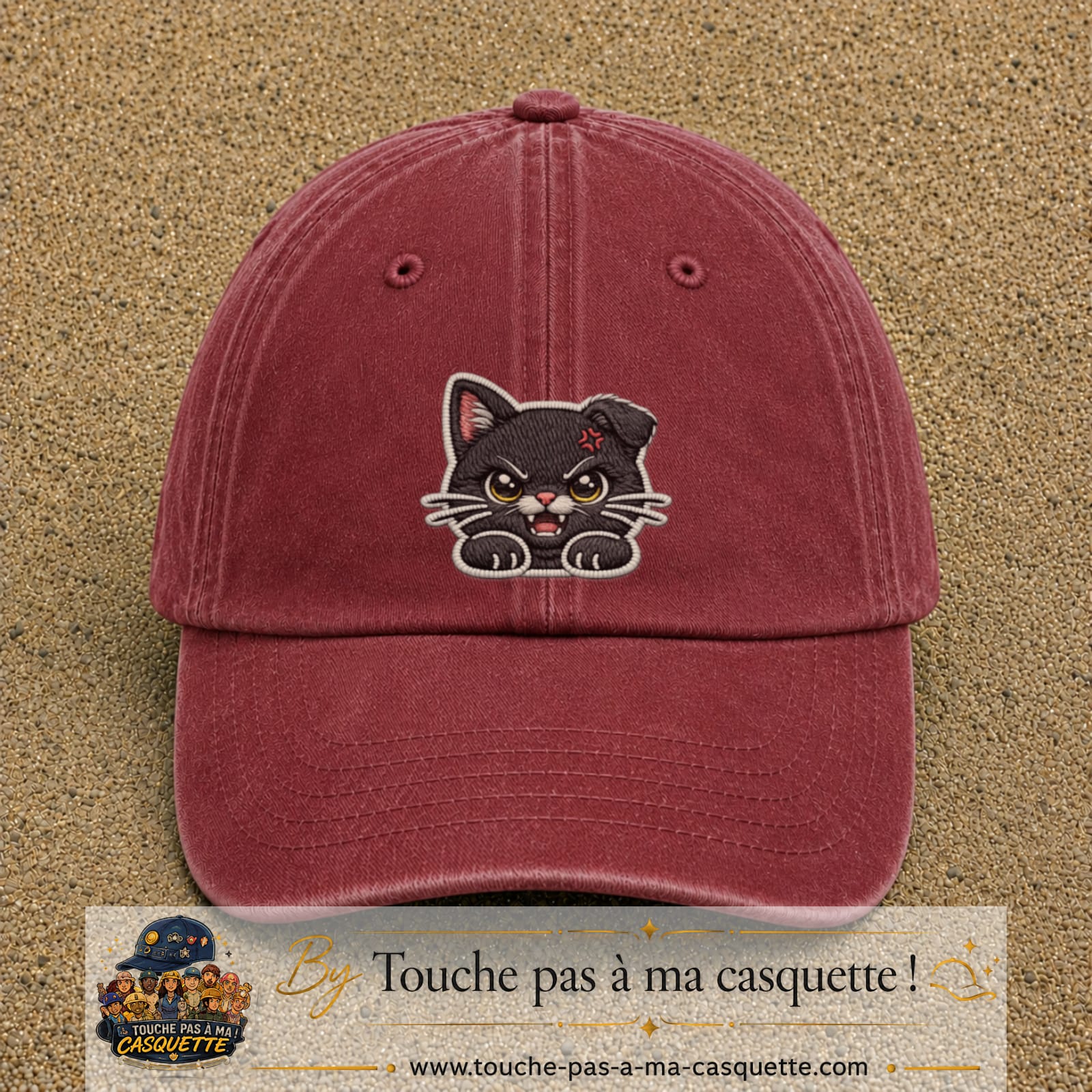 Casquette Rouge délavé - Bordeaux délavé motif Chaton grognon 7 cm - vue principale