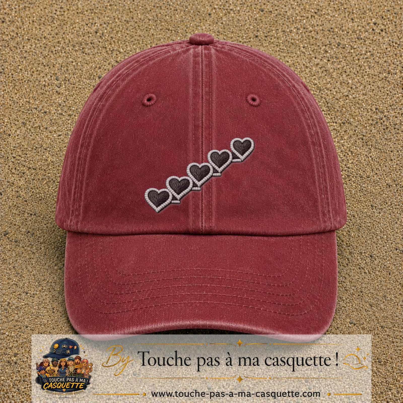 Casquette Rouge délavé - Bordeaux délavé motif Guirlande de cœurs 7 cm - vue principale