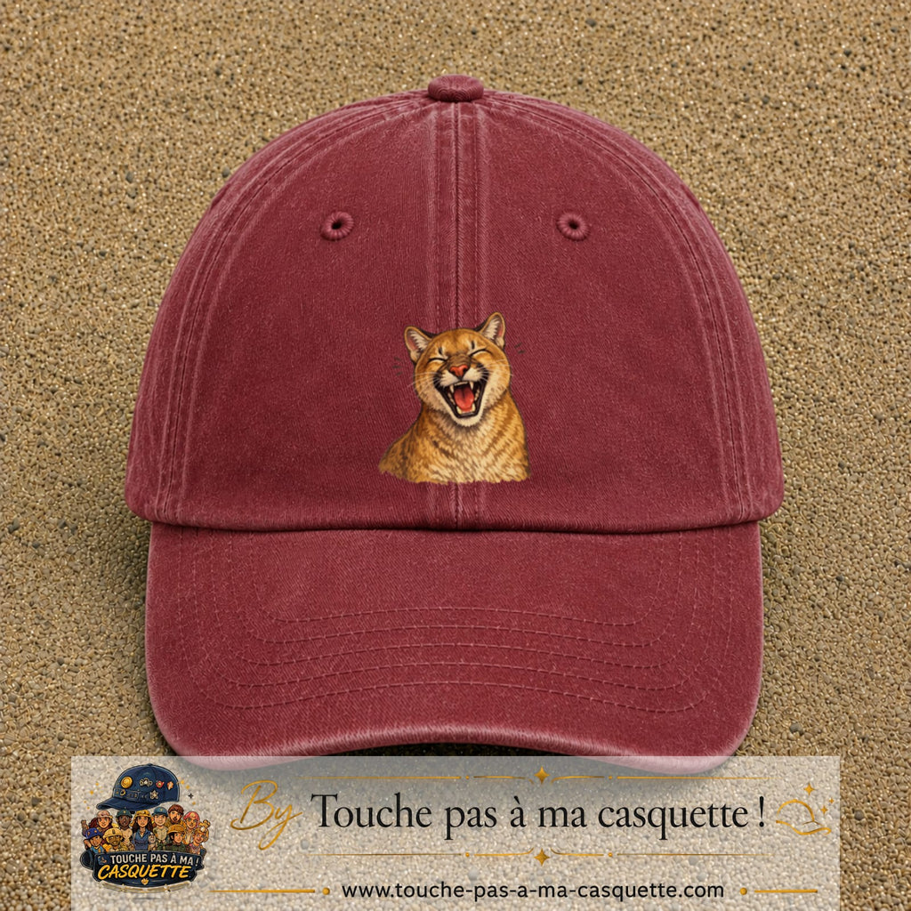 Casquette Rouge délavé - Bordeaux délavé 100% coton avec motif Félin sauvage qui rit 7 cm - image principale