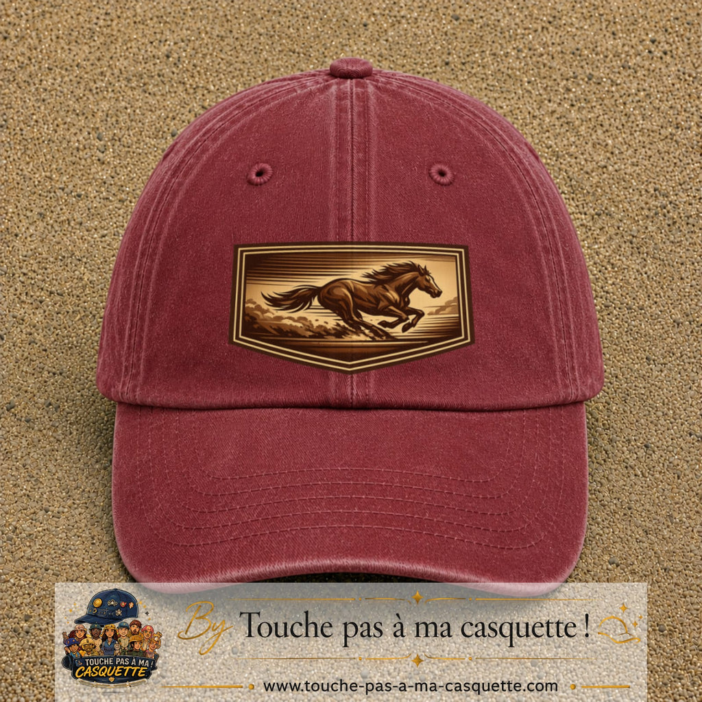 Casquette baseball Rouge délavé - Bordeaux délavé 100% coton avec visuel Cheval en course 7 cm - image produit principale