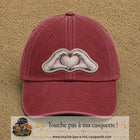 Casquette Rouge délavé - Bordeaux délavé motif Mains formant un cœur 7 cm - vue principale