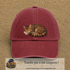 Casquette baseball Rouge délavé - Bordeaux délavé 100% coton avec motif Chat endormi 7 cm - image principale