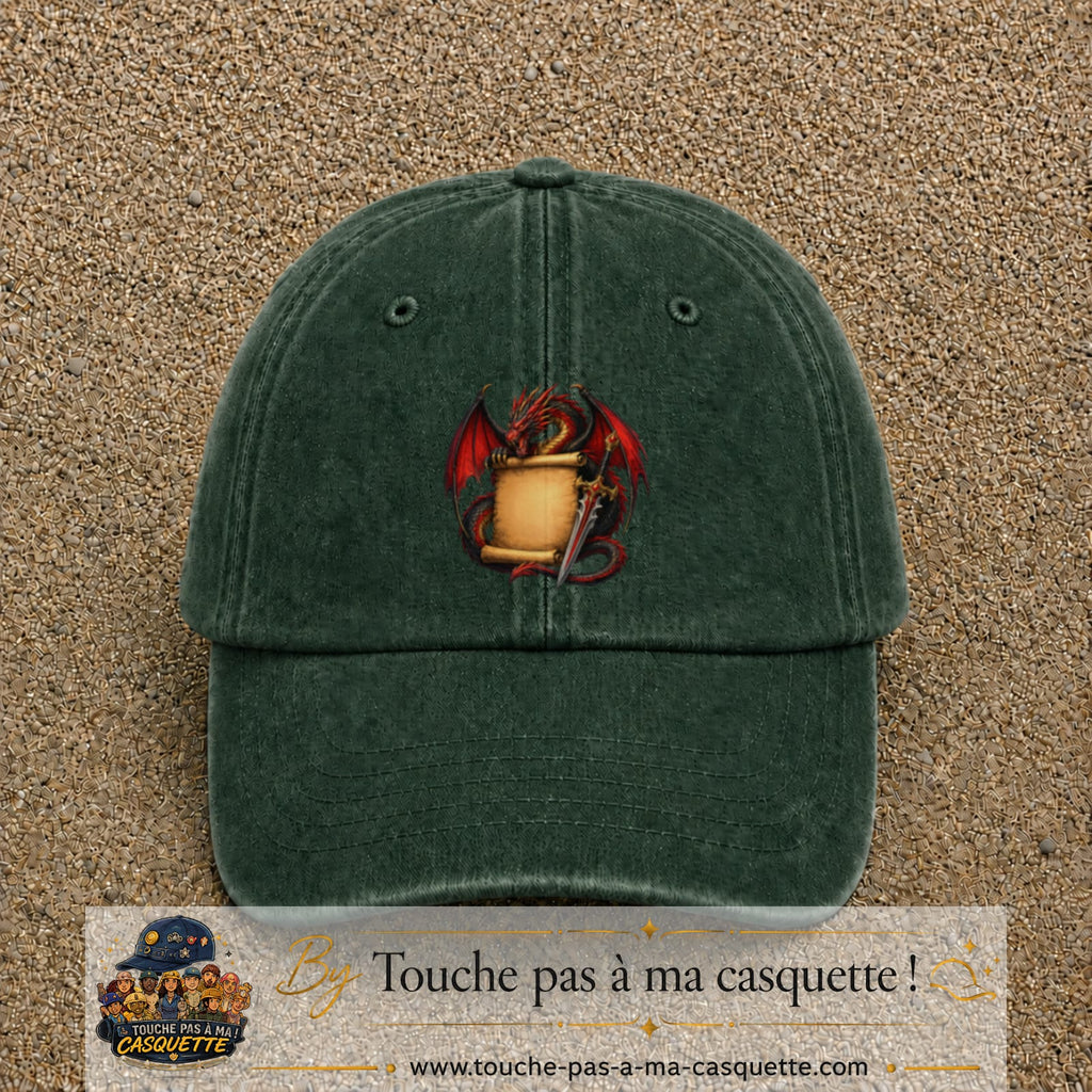 Casquette Vert foncé délavé motif Dragon parchemin logo 7 cm