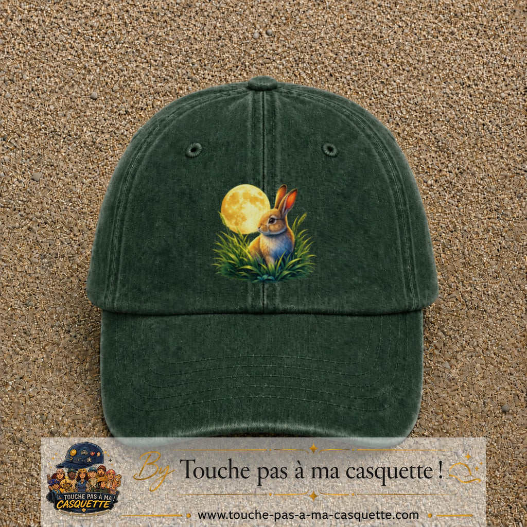 Casquette Vert foncé délavé motif Lapin sous la lune logo 7 cm