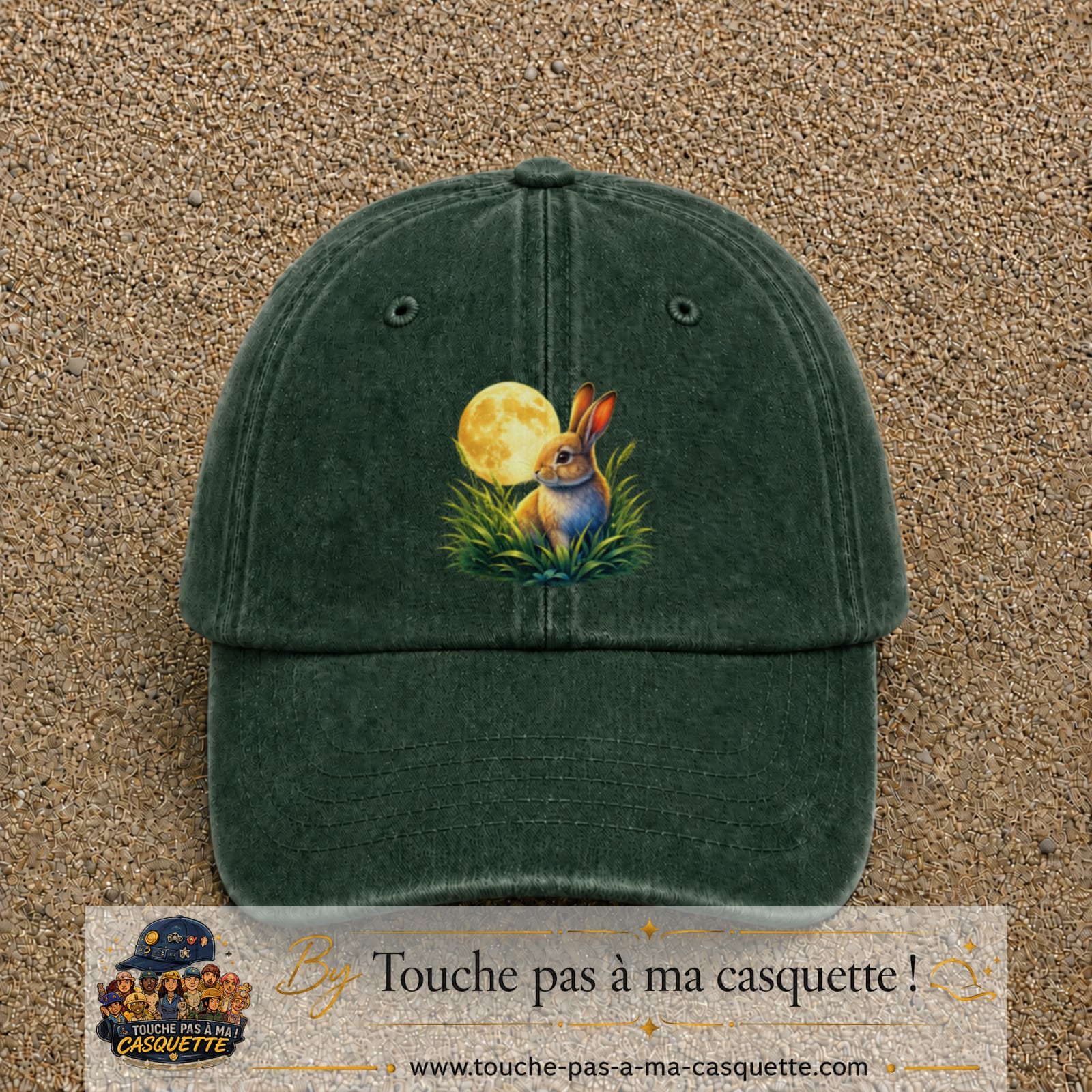 Casquette Vert foncé délavé motif Lapin sous la lune logo 7 cm