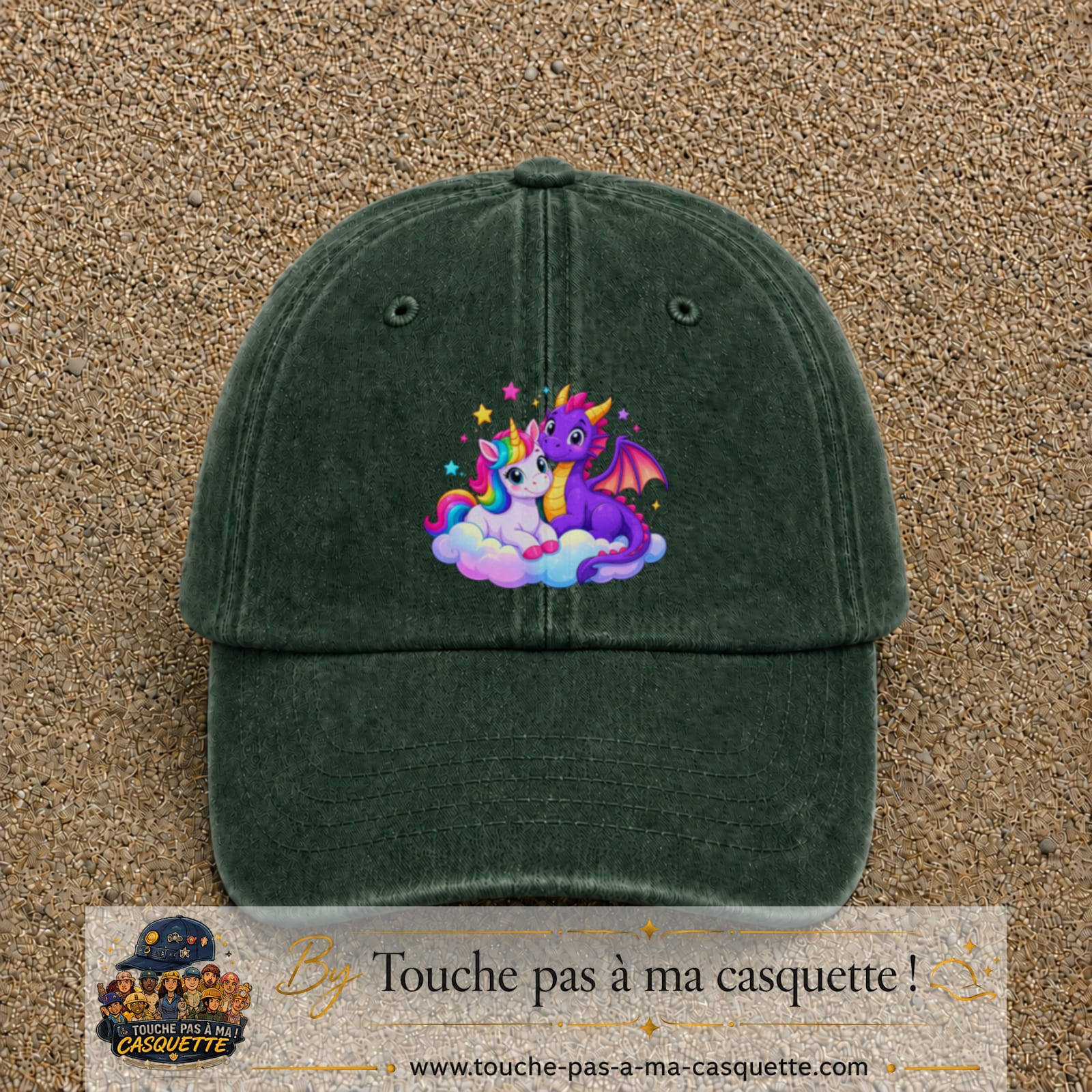 Casquette Vert foncé délavé motif Licorne et bébé dragon logo 7 cm