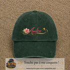 Casquette Vert foncé délavé avec motif Prénom Ambre fleuri en 5 cm – vue principale