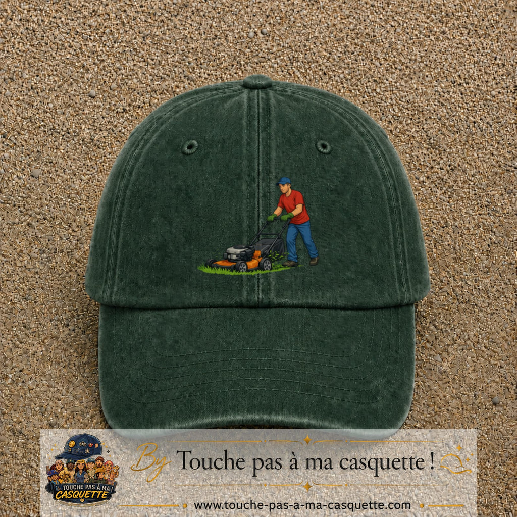 Casquette baseball Vert foncé délavé 100% coton avec motif Jardinier avec tondeuse 7 cm - image principale
