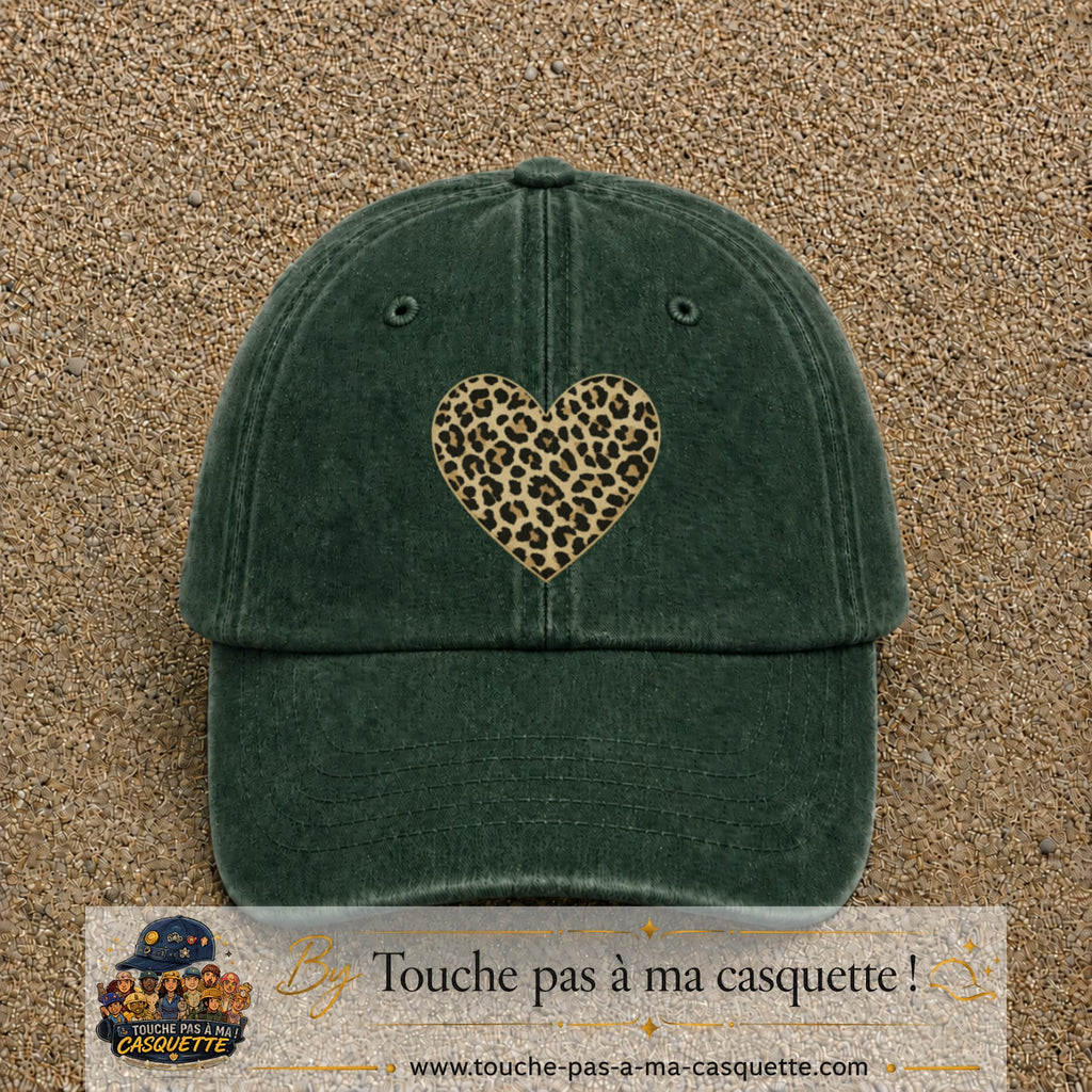 Casquette baseball Vert foncé délavé 100% coton avec visuel Cœur léopard 7 cm - image produit principale