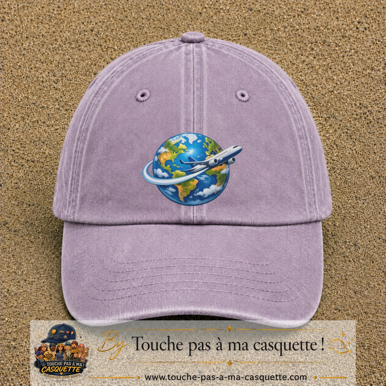 Image principale produit82grosVI - casquette Violet délavé avec visuel Monde avion 7 cm
