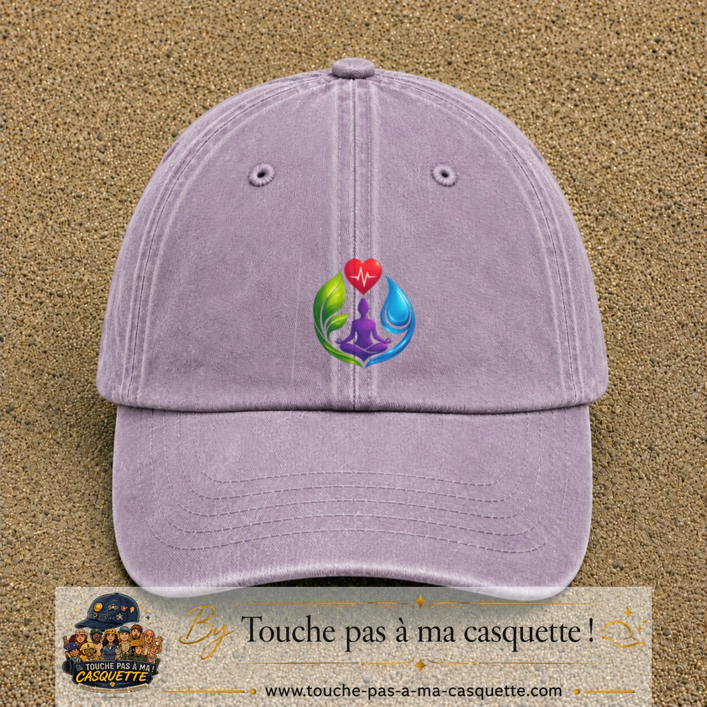 Casquette Violet délavé motif Yoga santé logo 7 cm