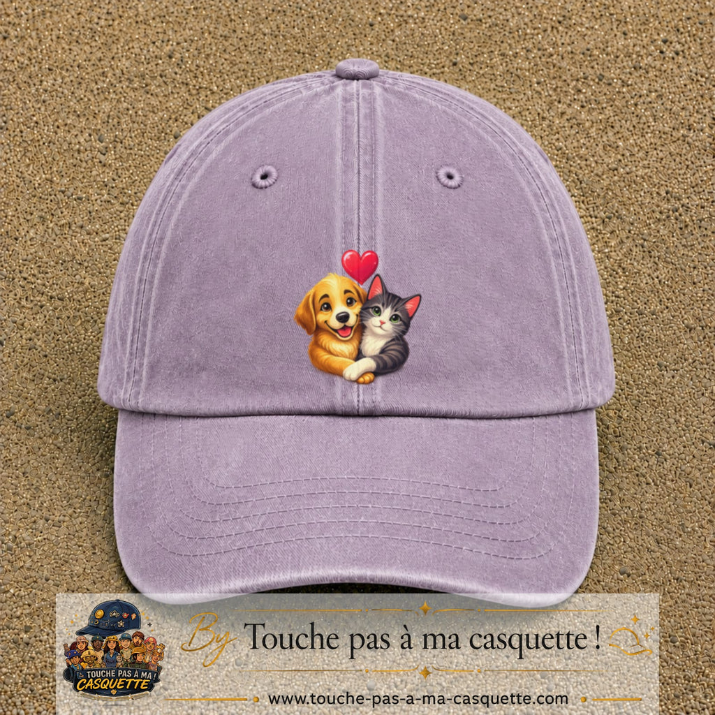 Casquette Violet délavé avec motif Chien et chat complices en 7 cm – vue principale