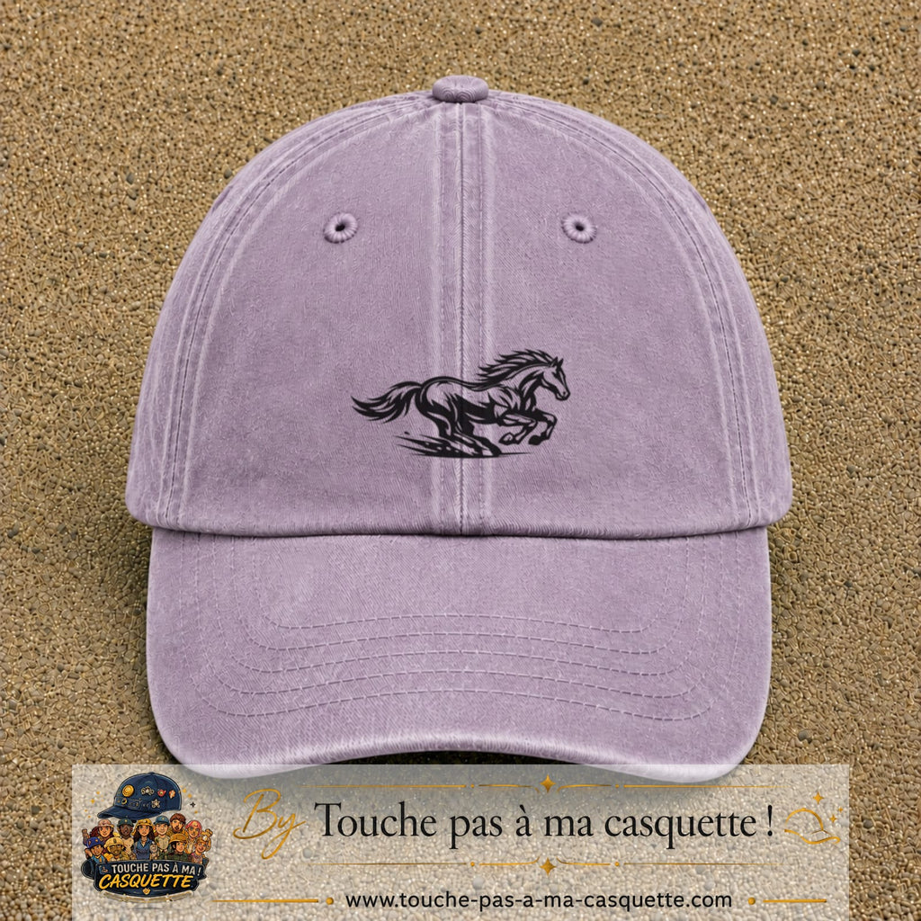 Image principale produit127moyenVI - casquette Violet délavé avec visuel Cheval au galop 5 cm