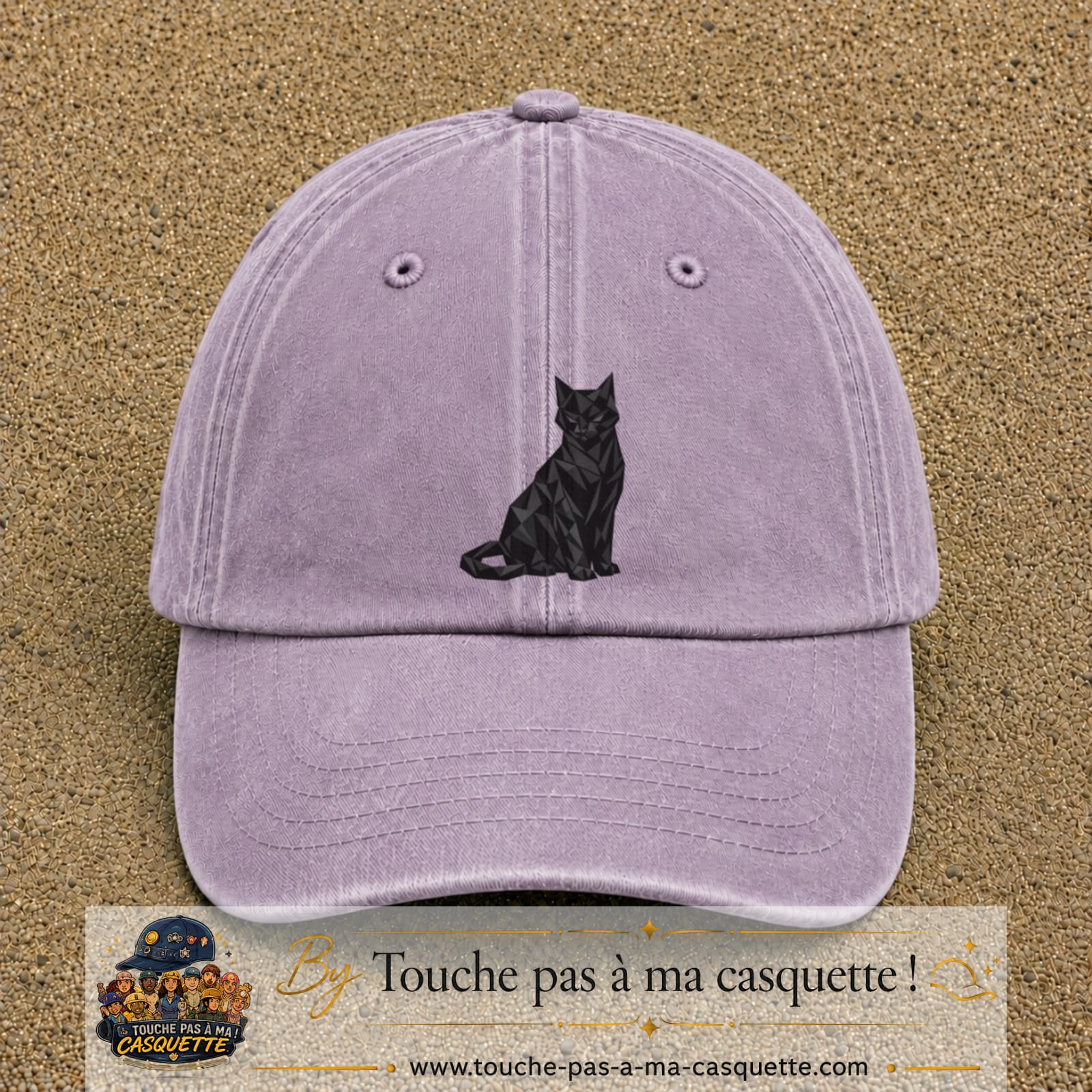 Image principale produit176grosVI - casquette Violet délavé avec visuel Chat noir polygonal 7 cm