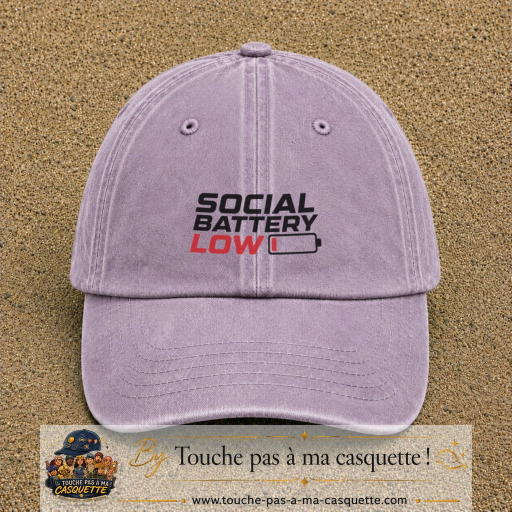 Casquette Violet délavé 100% coton avec motif Social Battery Low 5 cm - image principale