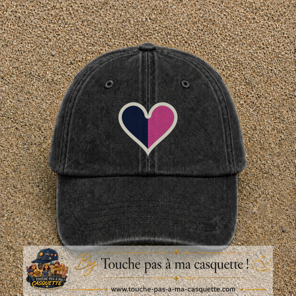 Image principale produit116grosN - casquette Noir délavé avec visuel Cœur bicolore 7 cm