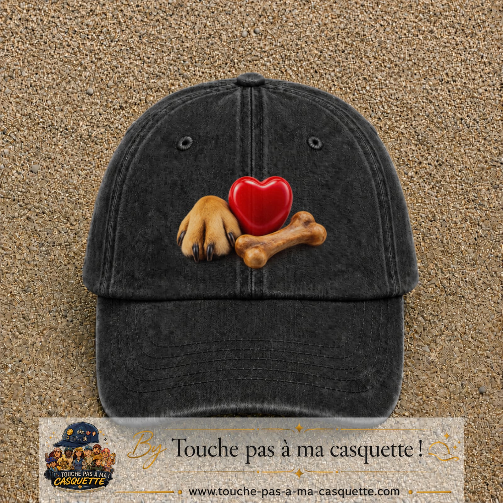 Casquette Noir délavé motif Patte de chien et cœur logo 7 cm