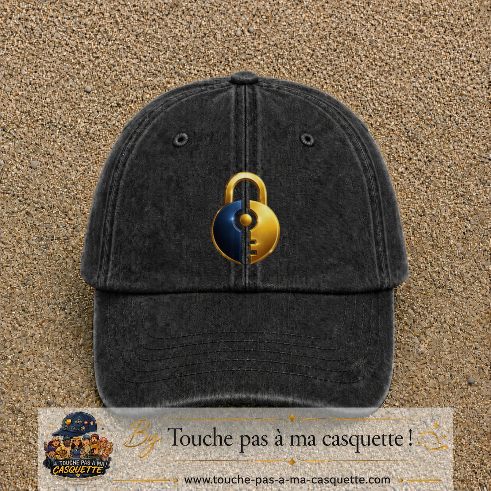 Image principale casquette Noir délavé avec motif Cadenas doré 7 cm