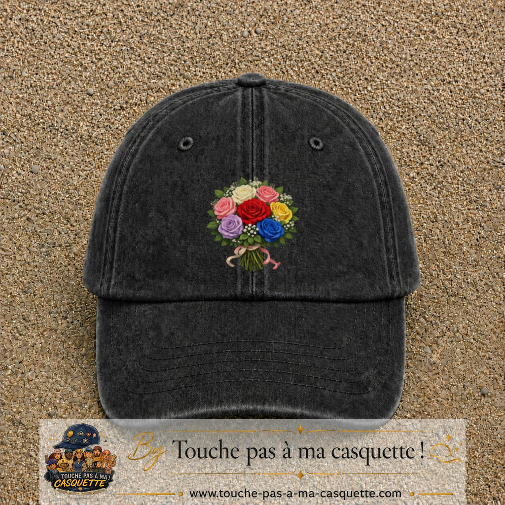 Casquette Noir délavé avec motif Bouquet de roses multicolores en 7 cm – vue principale