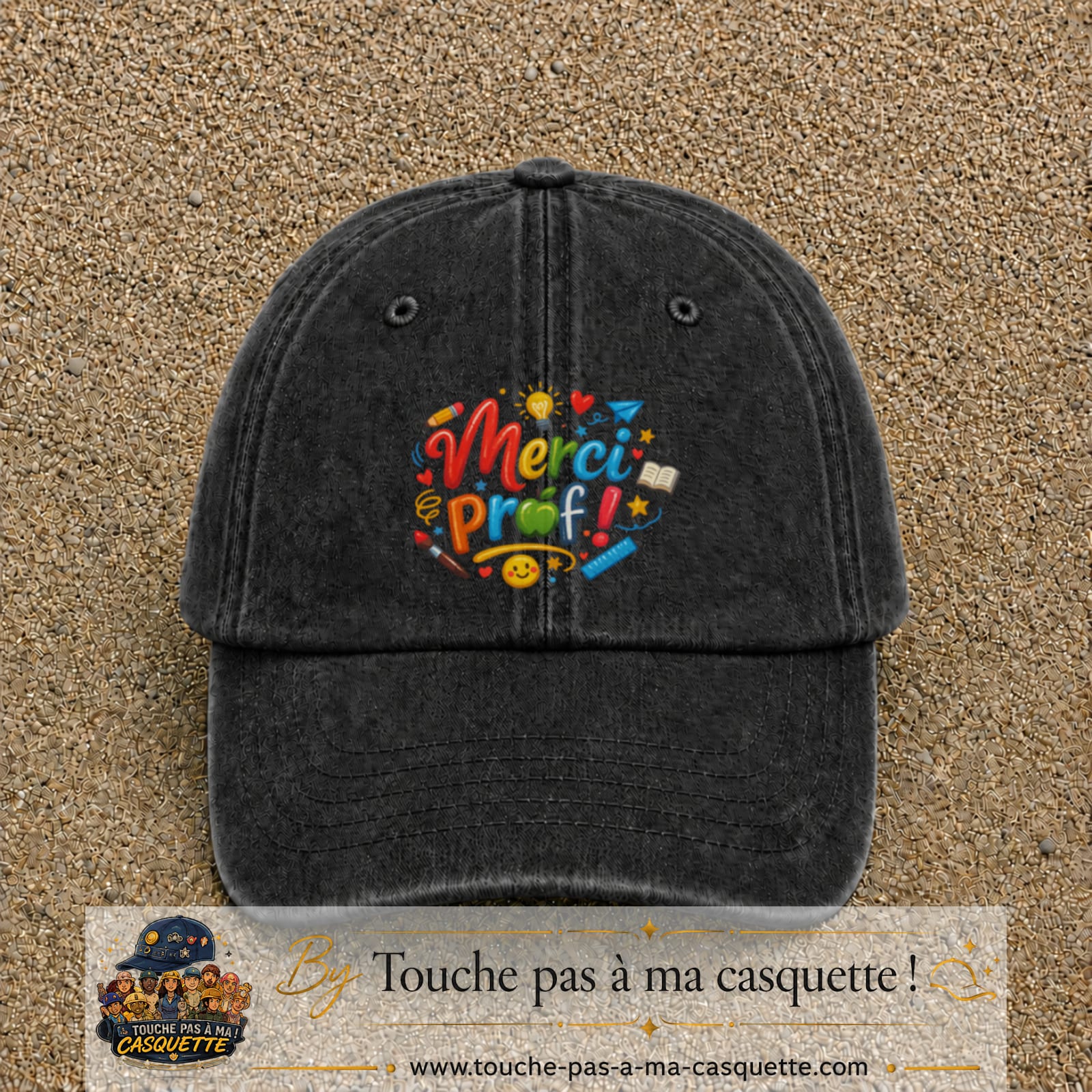 Casquette Noir délavé avec motif Merci Prof coloré en 7 cm – vue principale