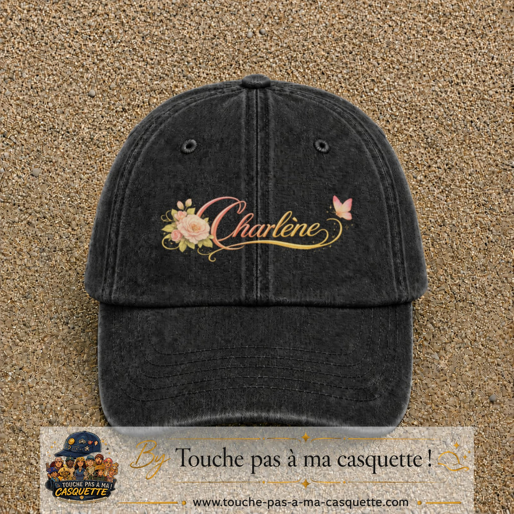 Casquette Noir délavé avec motif Prénom Charlène fleuri en 7 cm – vue principale