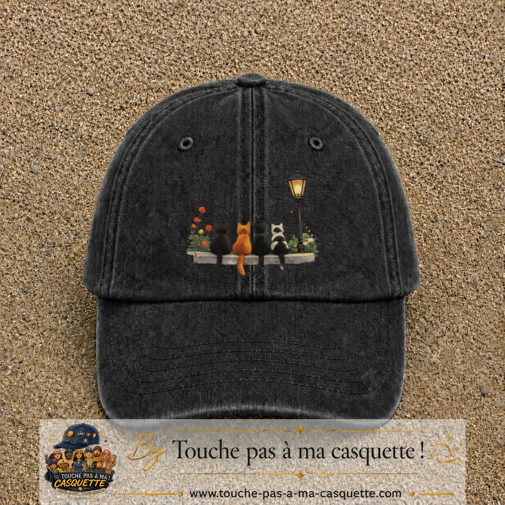 Image principale produit35grosN - casquette Noir délavé avec visuel Chats noirs banc automne 7 cm