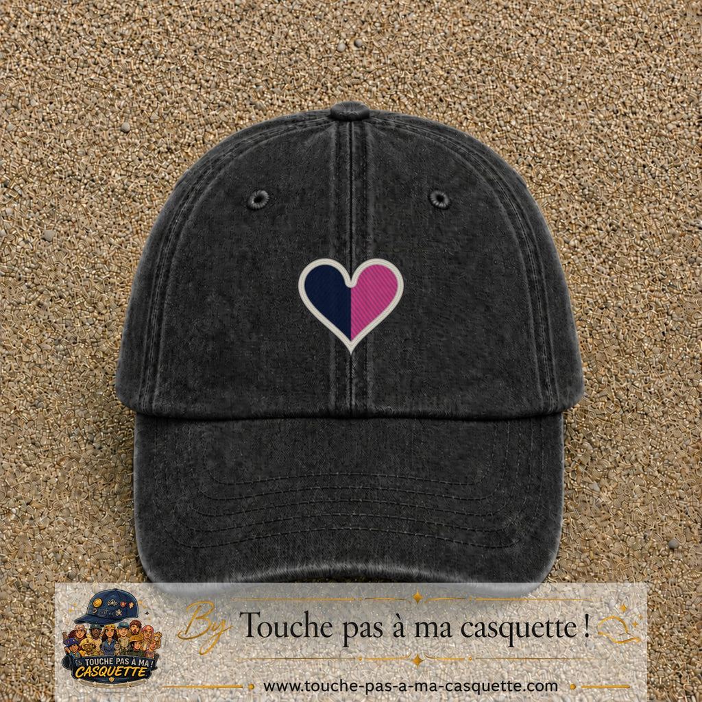 Image principale produit116moyenN - casquette Noir délavé avec visuel Cœur bicolore 5 cm