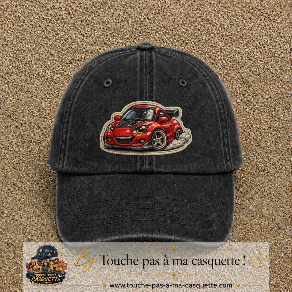 Image principale produit93grosN - casquette Noir délavé avec visuel Voiture rouge 7 cm