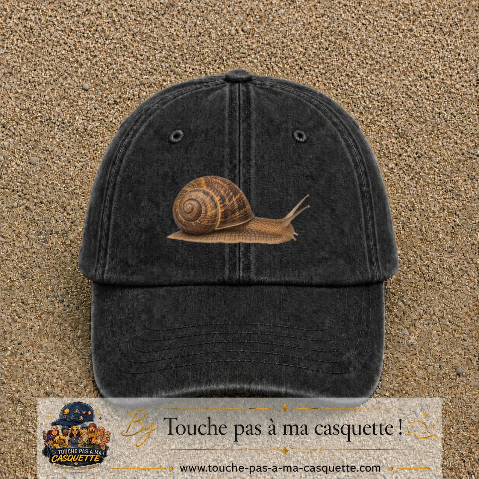 Image principale produit74moyenN - casquette Noir délavé avec visuel Escargot 5 cm
