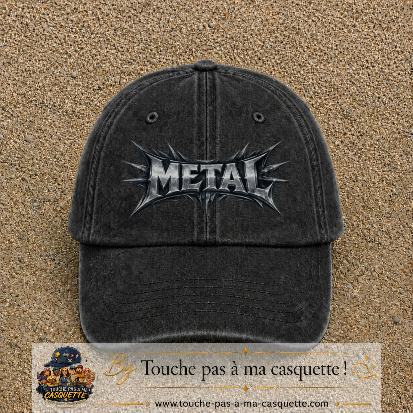 Casquette baseball Noir délavé 100% coton avec visuel Typographie métal 7 cm - image produit principale