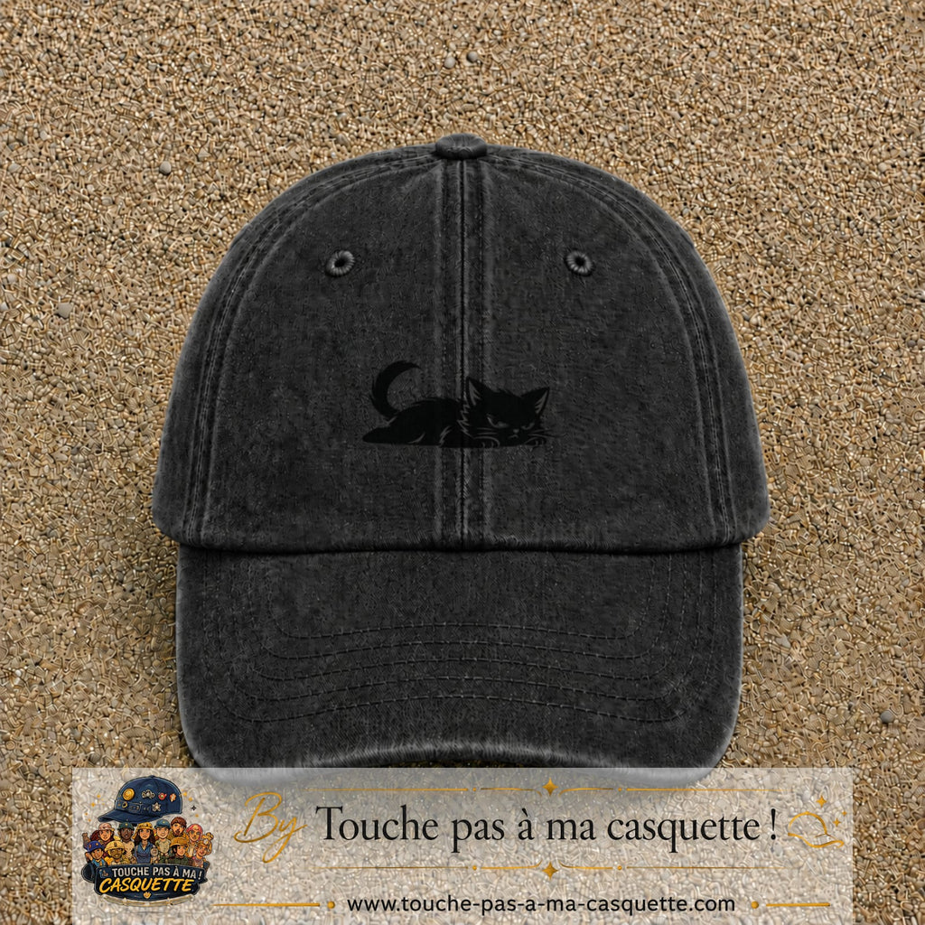 Casquette baseball Noir délavé 100% coton avec visuel Chat noir couché 3 cm - image produit principale