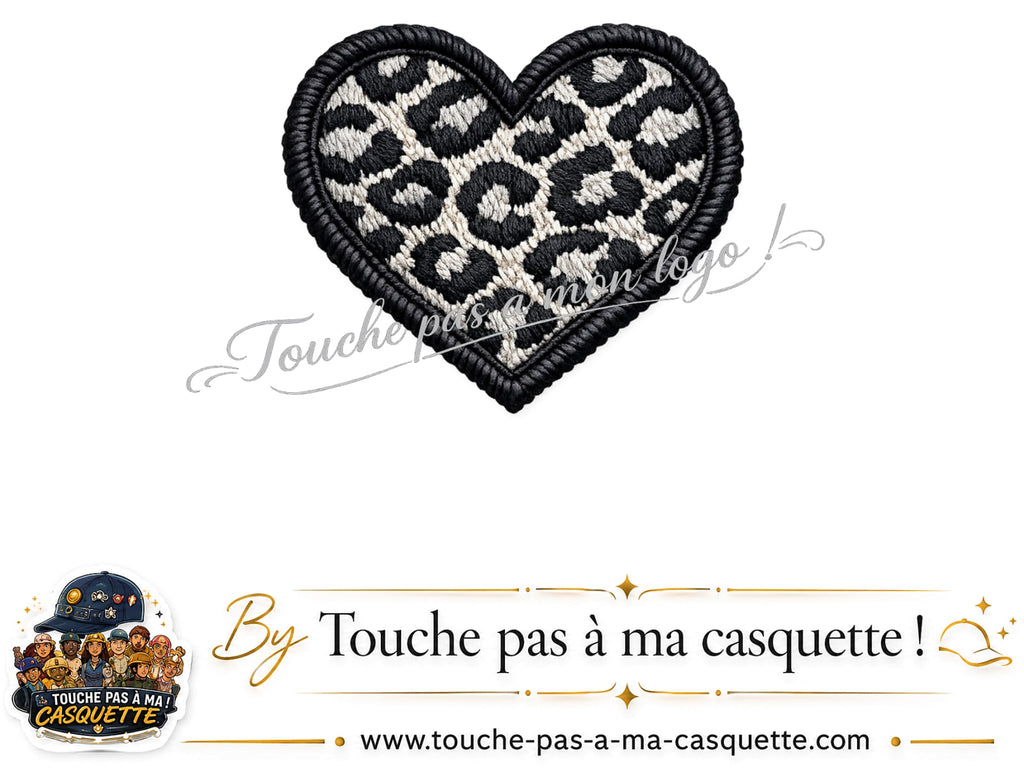 Logo Cœur léopard simple pour casquette Noir délavé